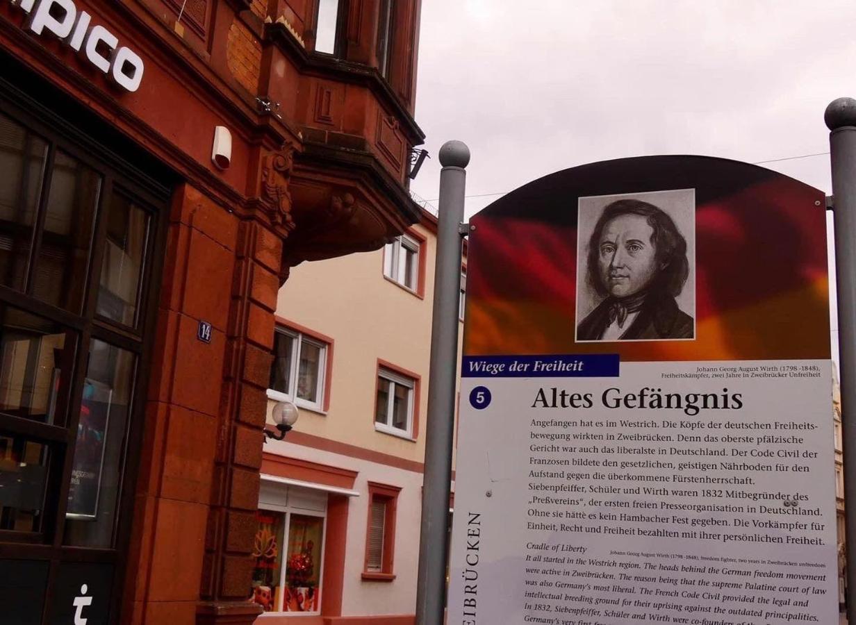 ツヴァイブリュッケンDas-Lagerhaus-Kleine-Oaseアパートメント エクステリア 写真